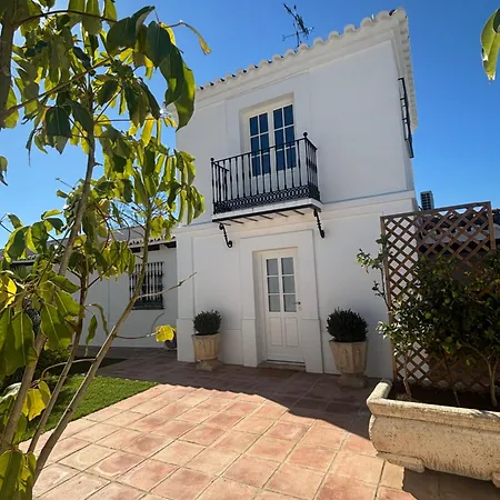 La Casita De El Castillo Апартаменты *