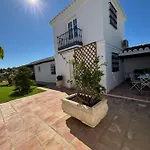 La Casita De El Castillo شقة فوينخيرولا